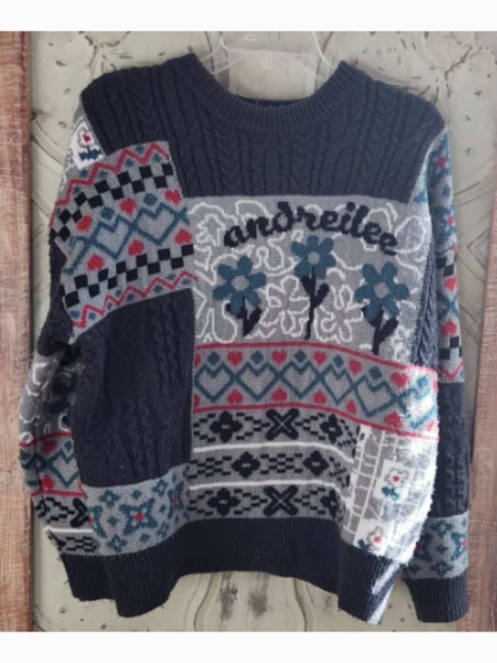 YWFG Andrielee Graphic Cable Knit Sweater, Women XL